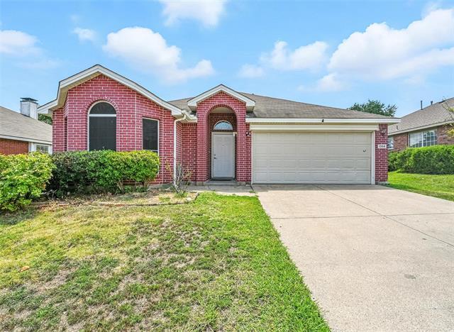 1358 Mill Crossing in Garland, TX - Building Photo