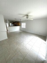 11610 NW 37th St in Coral Springs, FL - Building Photo - Building Photo