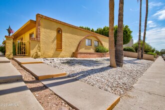 7850 E Glenrosa Ave in Scottsdale, AZ - Building Photo - Building Photo