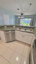 10742 Savannah Wood Ct in Orlando, FL - Building Photo - Building Photo