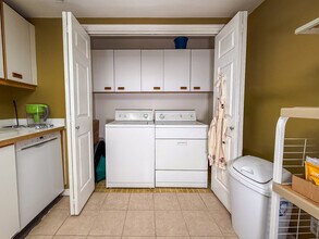 44 W Broadway, Unit 1404S in Salt Lake City, UT - Building Photo - Building Photo