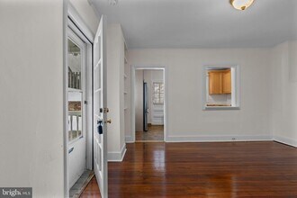 134 Plant Ave in Wayne, PA - Building Photo - Building Photo