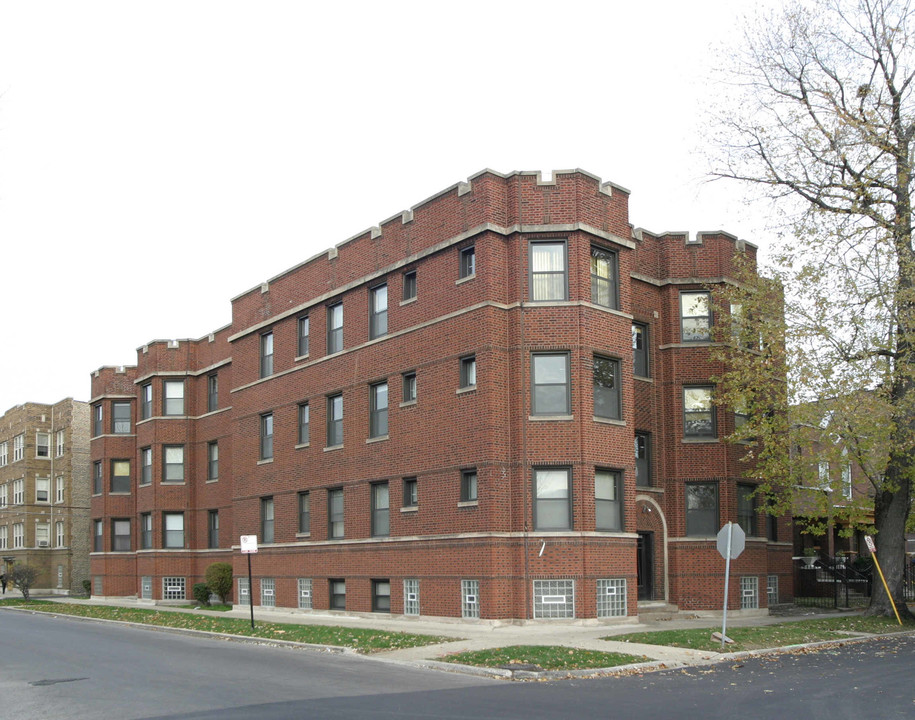 7254 S Vernon in Chicago, IL - Building Photo