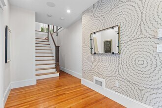 50 Columbia St in Brookline, MA - Building Photo - Building Photo