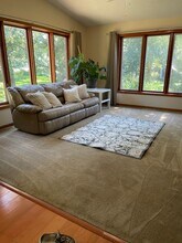 14838 Kendall Ct in Nerstrand, MN - Building Photo - Building Photo