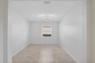 3649 Vega Creek Dr in St. Cloud, FL - Building Photo - Building Photo