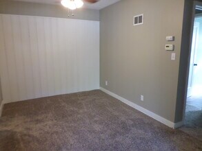 1412 Houston St-Unit -Houston 1412 #1, #2 in Manhattan, KS - Building Photo - Building Photo