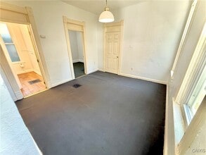 109 Gertrude St in Syracuse, NY - Building Photo - Building Photo