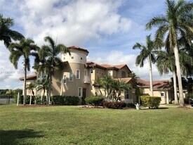4800 NW 124th Way, Unit HOME in Coral Springs, FL - Building Photo