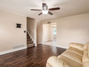 5639 Nike Dr in Hilliard, OH - Building Photo - Building Photo