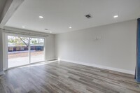 9548 Domer Rd in Santee, CA - Building Photo - Building Photo