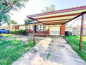 4722 SE 27th St in Del City, OK - Building Photo - Building Photo