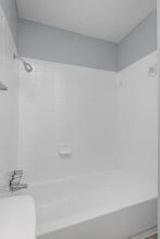 Lifestyle on Pines in Shreveport, LA - Building Photo - Building Photo