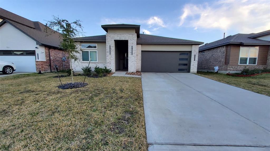 30606 Skye Villa Ln in Fulshear, TX - Building Photo