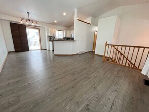 4804 S Galway Ave in Sioux Falls, SD - Building Photo - Building Photo