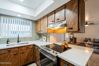 1808 N 32nd St in Phoenix, AZ - Building Photo - Building Photo