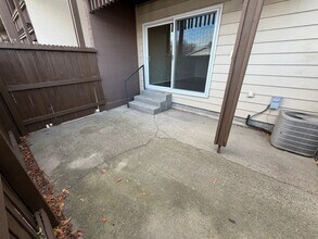 1600 Avenue E in Billings, MT - Building Photo - Building Photo