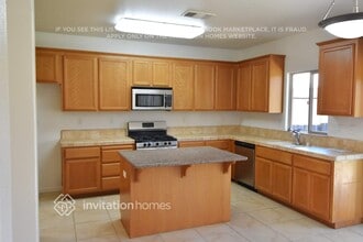 1346 La Guardia Cir in Lincoln, CA - Building Photo - Building Photo