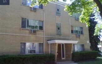 444 Custer Ave, Unit 1S