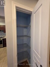 11 Winisk St in Richmond Hill, ON - Building Photo - Building Photo