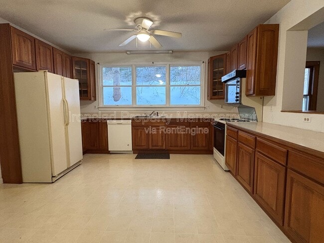 property at 173 Leesville Rd