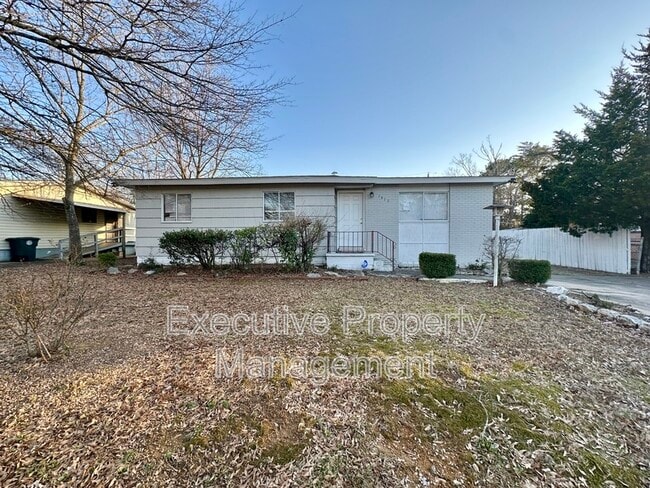 property at 1417 Brighton Rd