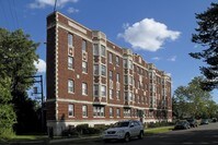 Viceroy Apartments on Heritage Place in Detroit, MI - Foto de edificio - Building Photo