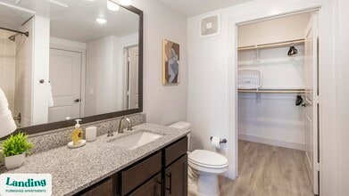 3351 Walton Dr in Corinth, TX - Foto de edificio - Building Photo