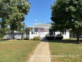 2500 E Oregon St in Evansville, IN - Building Photo