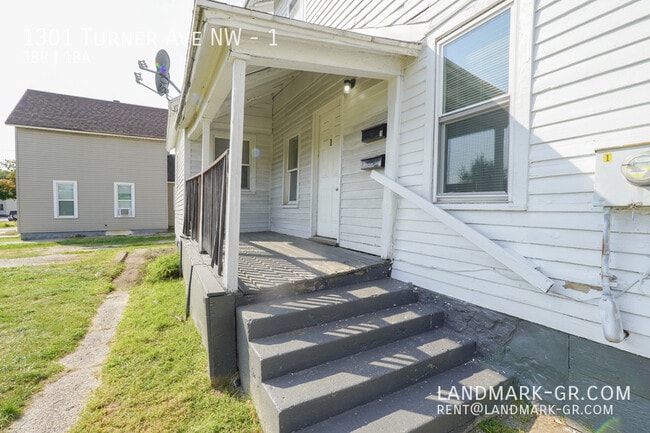 property at 1301 Turner Ave NW