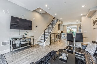 704 Cantrell St in Philadelphia, PA - Building Photo - Building Photo