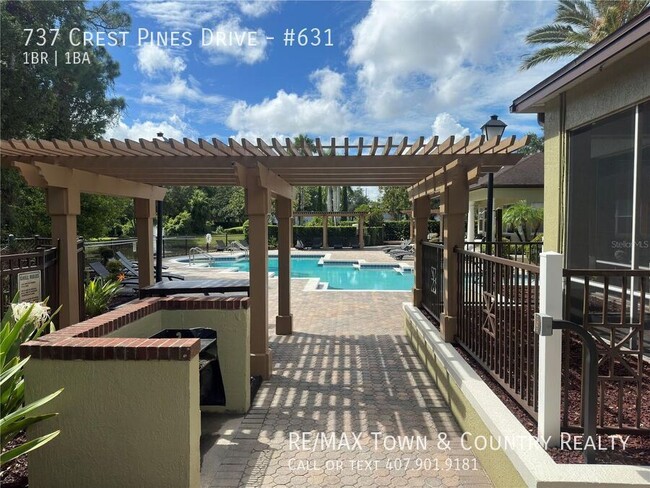 737 Crest Pines Dr in Orlando, FL - Building Photo - Building Photo