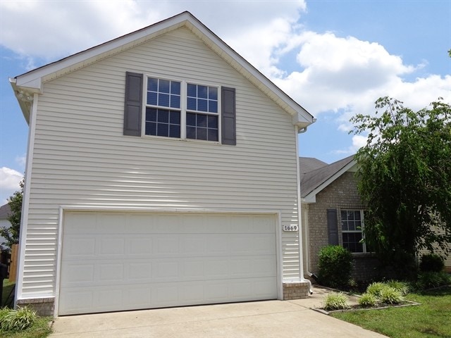 property at 1669 St Andrews Dr