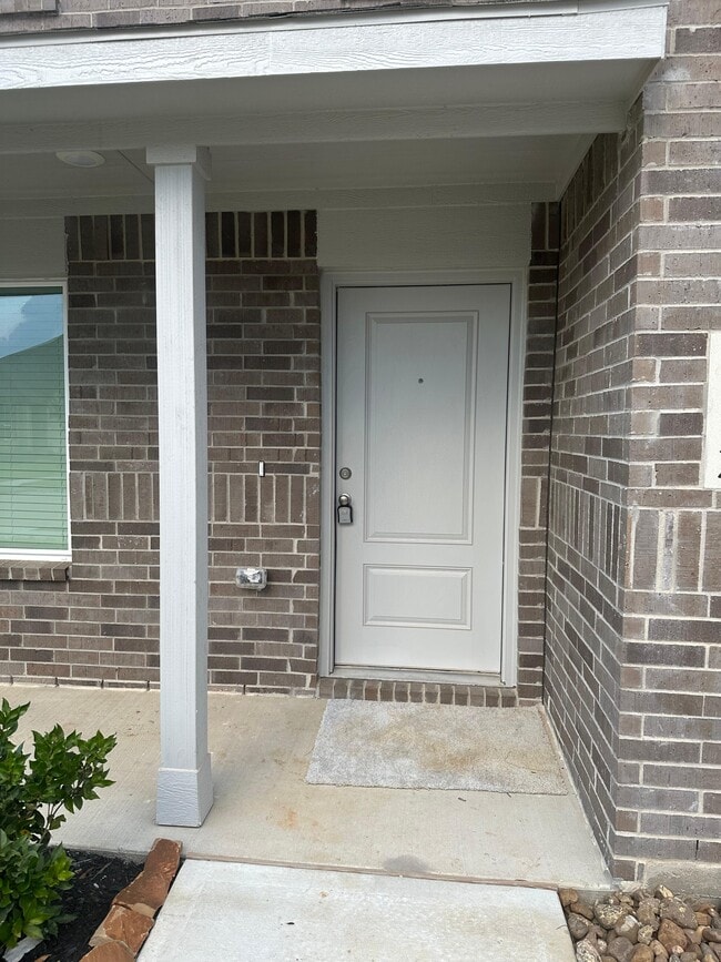 property at 20034 Palermo Shores Dr