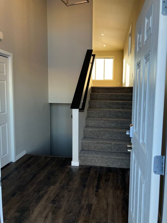 1209 46th Ave S in Moorhead, MN - Building Photo - Building Photo