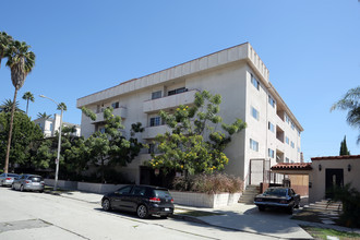 916 S Sherbourne Dr in Los Angeles, CA - Building Photo - Primary Photo