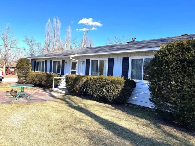 property at 506 Tickner St