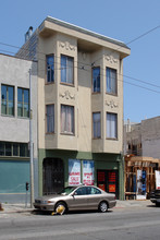 3242 17th St in San Francisco, CA - Building Photo - Building Photo