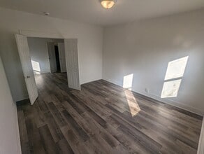 5506 23rd Ave, Unit 1 - Lower in Kenosha, WI - Foto de edificio - Building Photo