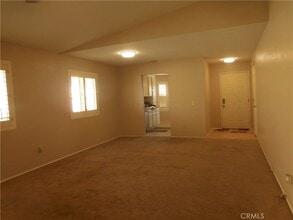 27456 Alta Vista Way in Menifee, CA - Building Photo - Building Photo