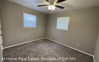 604 S Barwick Pl - 12