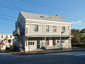 289-291 Cumberland Ave in Portland, ME - Building Photo - Building Photo