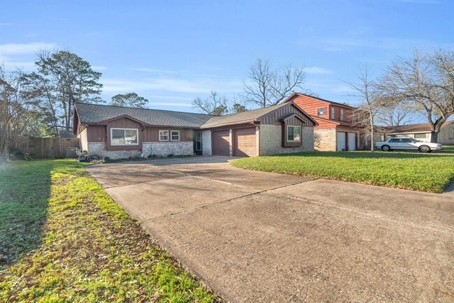 22315 Walnut Valley Dr in Spring, TX - Building Photo - Building Photo