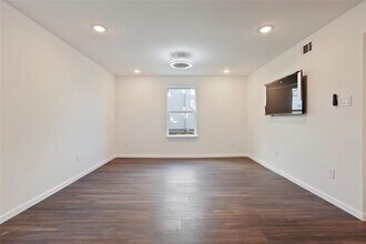 310 Delmar St in Houston, TX - Building Photo - Building Photo