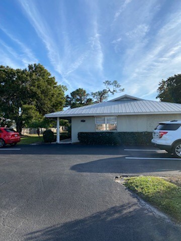 860 NW 10th Terrace-Unit -1 in Stuart, FL - Building Photo - Building Photo