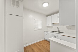 2627 West Blvd in Los Angeles, CA - Building Photo - Building Photo
