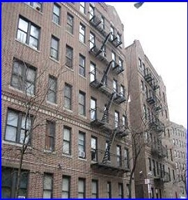 1-7 Adrian Ave in Bronx, NY - Foto de edificio - Building Photo