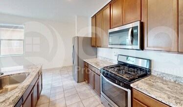 7845 S New Strike Way in Tucson, AZ - Building Photo - Building Photo