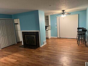 8239 Zane Ct N in Brooklyn Park, MN - Building Photo - Building Photo