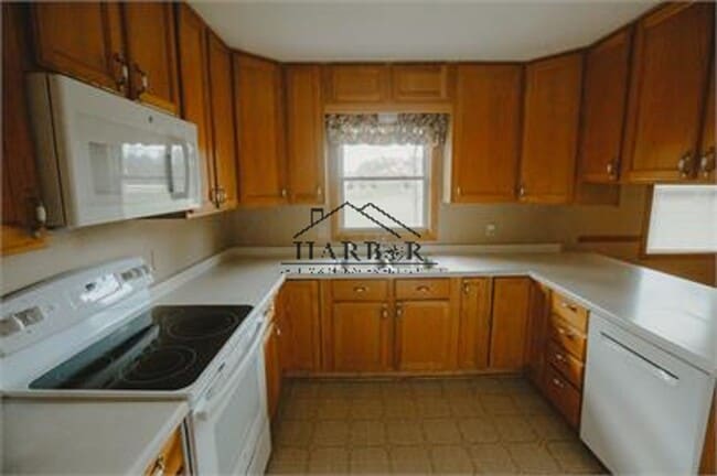 property at 2920 20th St SE